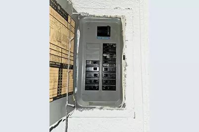 1216 S Ottawa Avenue, Dixon, IL 61021 - Photo 18