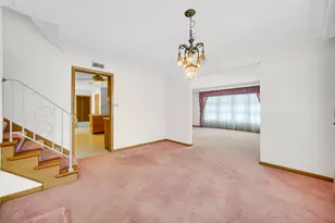 9620 S Keeler Ave S, Oak Lawn, IL 60453 - Photo 8