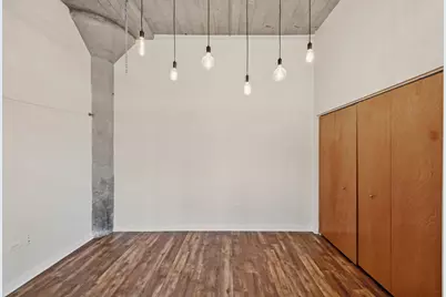 3963 W Belmont Avenue #310, Chicago, IL 60618 - Photo 8