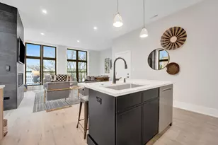 4353 N Richmond Ave, Chicago, IL 60618 - Photo 12