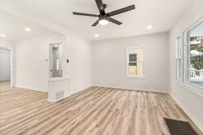 332 North Avenue, Aurora, IL 60505 - Photo 4