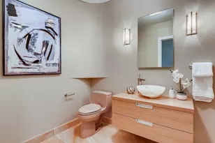 270 E Pearson St, Chicago, IL 60611 - Photo 16