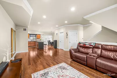 337 Lakeshore Drive, Oswego, IL 60543 - Photo 2