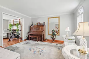 2297 Lakeside Dr, Aurora, IL 60504 - Photo 4