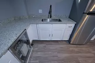 8415 Trumbull Ave, Skokie, IL 60076 - Photo 22