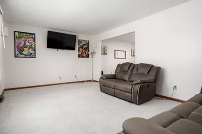 9336 Old Towne Court, Roscoe, IL 61073 - Photo 16