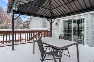 9336 Old Towne Ct, Roscoe, IL 61073 - Photo 12