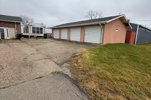 161 S Will Rd, Braidwood, IL 60408 - Photo 2