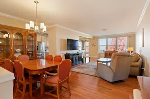 3001 Ravinia Cir, Mundelein, IL 60060 - Photo 6