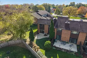 650 Cress Creek Ln, Crystal Lake, IL 60014 - Photo 16