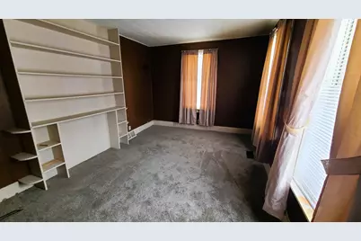 603 S Dixon Avenue, Dixon, IL 61021 - Photo 4