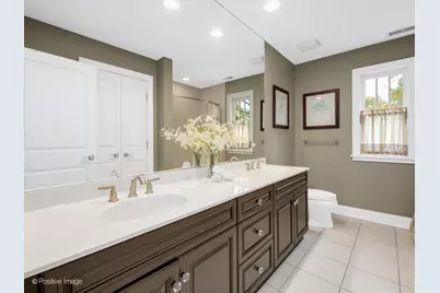 639 S Thurlow Street, Hinsdale, IL 60521 - Photo 18