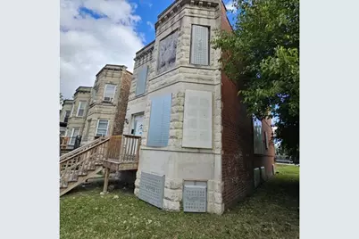 925 S Springfield Avenue, Chicago, IL 60624 - Photo 2