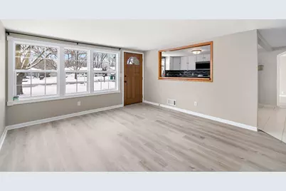 426 W Arlington Lane, Crete, IL 60417 - Photo 4