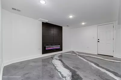 3819 W Arthington Street, Chicago, IL 60624 - Photo 18