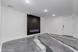 3819 W Arthington St, Chicago, IL 60624 - Photo 18