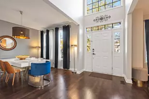 517 Meadowwood Ln, Oswego, IL 60543 - Photo 12