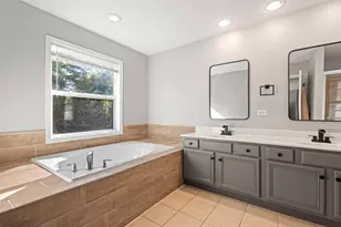 517 Meadowwood Ln, Oswego, IL 60543 - Photo 34