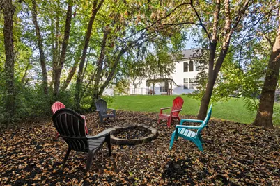 517 Meadowwood Lane, Oswego, IL 60543 - Photo 8