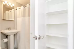 3420 N Lake Shore Dr, Chicago, IL 60657 - Photo 22