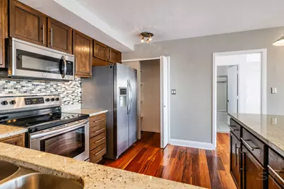 3420 N Lake Shore Drive #14LM, Chicago, IL 60657 - Photo 10