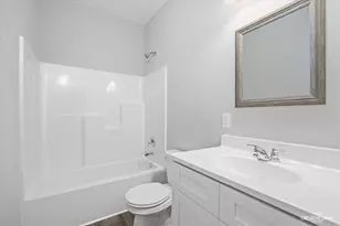 336 N Charles St, Cortland, IL 60112 - Photo 18