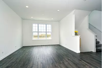 202 Timberleaf Circle, Roselle, IL 60172 - Photo 2