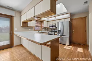 13 W Monterey Ave, Schaumburg, IL 60193 - Photo 6