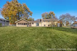 13 W Monterey Ave, Schaumburg, IL 60193 - Photo 26