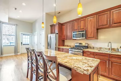 2140 W Monroe Street #2, Chicago, IL 60612 - Photo 8