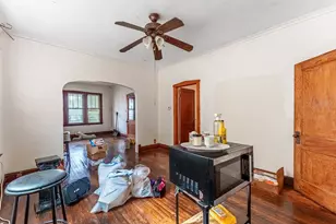 7149 S Wood St, Chicago, IL 60636 - Photo 6