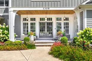 1308 N Wright St, Naperville, IL 60563 - Photo 6