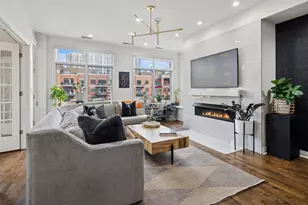 560 W Fulton St, Chicago, IL 60661 - Photo 6