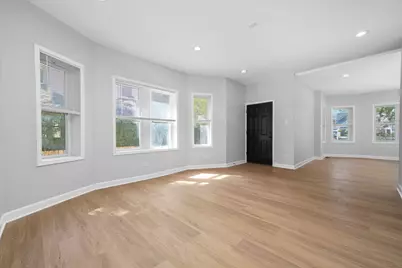 11127 S Wallace Street, Chicago, IL 60628 - Photo 10