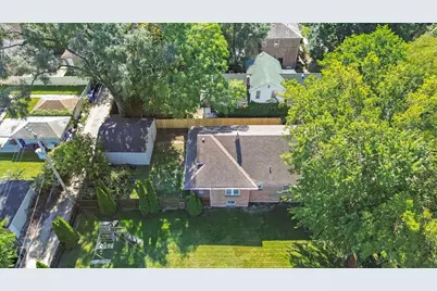 11127 S Wallace Street, Chicago, IL 60628 - Photo 36