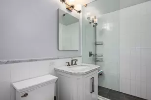 6300 N Sheridan Rd, Chicago, IL 60660 - Photo 8