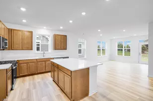 12215 Barcroft Cir, Huntley, IL 60142 - Photo 6