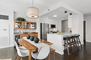 1160 S Michigan Ave, Chicago, IL 60605 - Photo 10