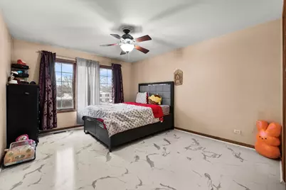 342 Diana Court, Bensenville, IL 60106 - Photo 16