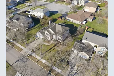 342 Diana Court, Bensenville, IL 60106 - Photo 2