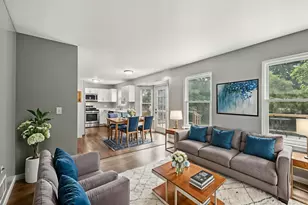 616 Pinehurst Dr, North Aurora, IL 60542 - Photo 10