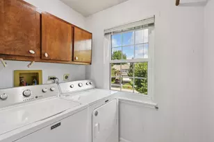 616 Pinehurst Dr, North Aurora, IL 60542 - Photo 20