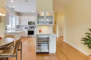 3616 N Janssen Ave, Chicago, IL 60613 - Photo 6