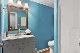 539 W Rose Ave, Addison, IL 60101 - Photo 10