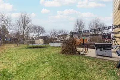 4015 Peartree Drive, Lake in the Hills, IL 60156 - Photo 40