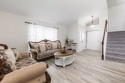 4015 Peartree Drive, Lake in the Hills, IL 60156 - Photo 10