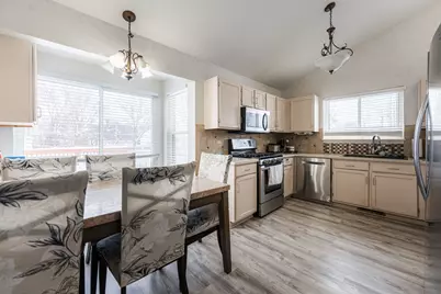 4015 Peartree Drive, Lake in the Hills, IL 60156 - Photo 14