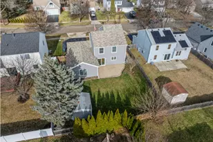 105 Red Cedar Dr, Streamwood, IL 60107 - Photo 4