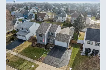 105 Red Cedar Drive, Streamwood, IL 60107 - Photo 2