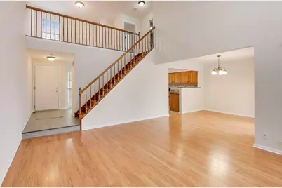 716 Clover Hill Court, Elk Grove Village, IL 60007 - Photo 6